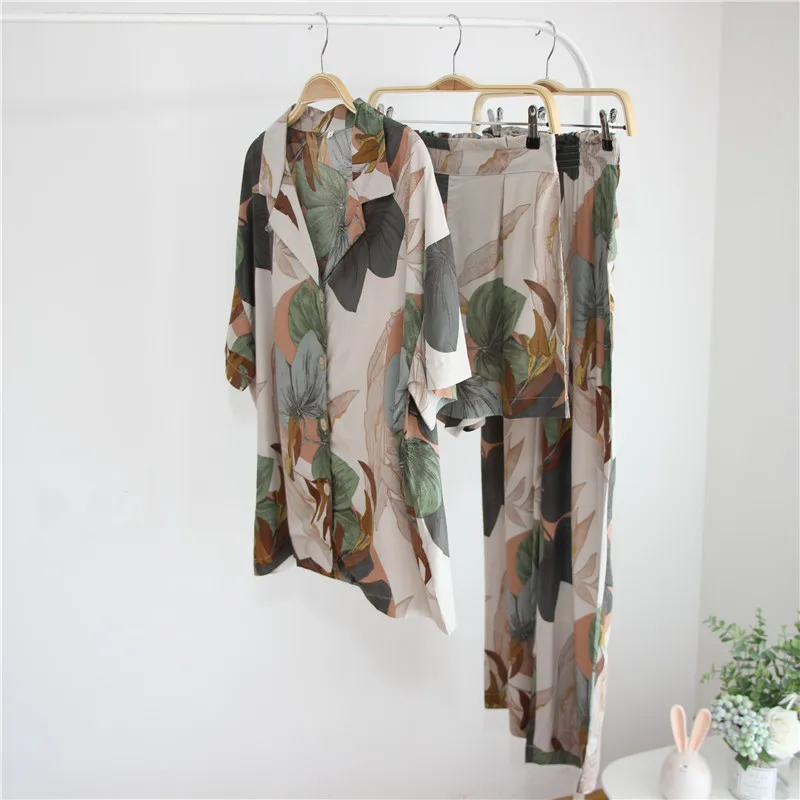Пижамы женские с коротким рукавом укороченные брюки пижамный комплект Shein печать лацканы повседневные Большие размеры свободная тонкая домашняя одежда
