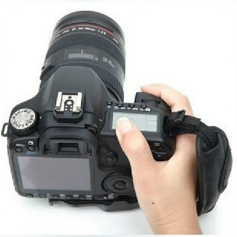 

Soft Neoprene Hand Grip Wrist Strap with 1/4 Inch Screw Plastic Plate Professional Camera Accessory for SLR/DSLR Camera
