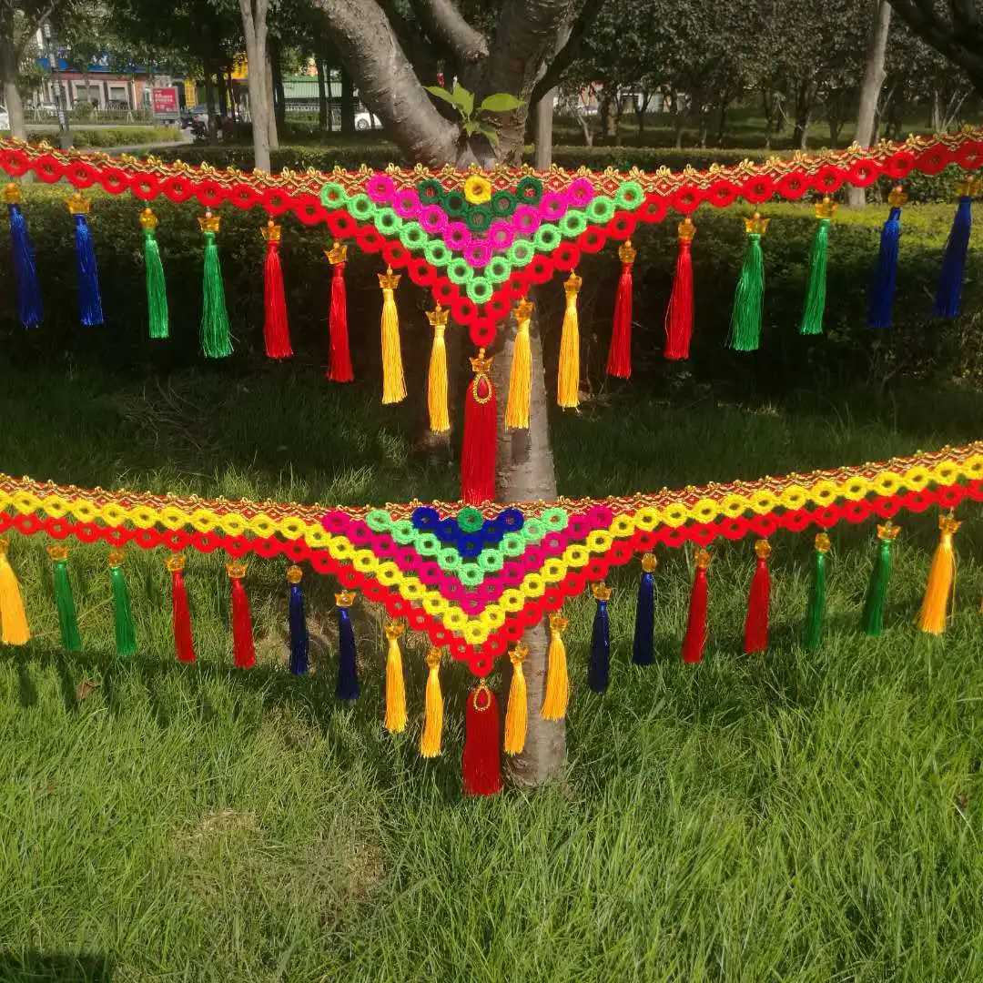 

Large Truck Front Windshield Glass Lace Tassels Ethnic-Style Triangular Hanging Tassels Front Windshield Ornaments Pendant Sun S