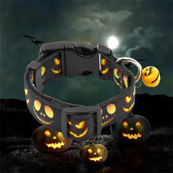 

Halloween Adjustable Pet Collars Pumpkin Lamp Pattern Festival Dog Collars with Free Cute Bell (S)