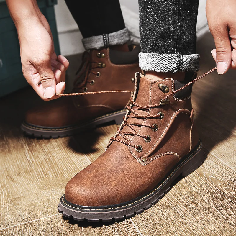 

2018 Winter New Style Men Hight-top Cotton Boots Casual Versatile plus Cotton Warm Leather Boot Martin Boots