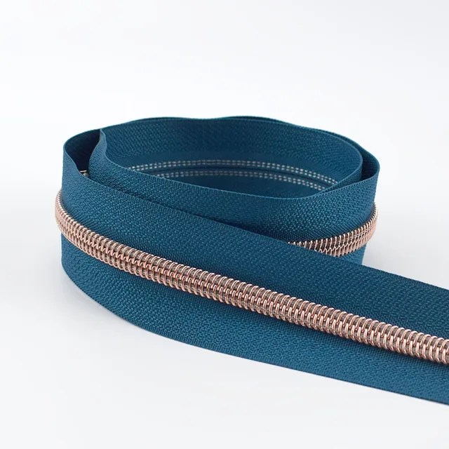 4M 5# Colored Cloth Rose Gold Teeth Plastic Coil Zippers Bag Nylon Crop Coded Zipper for Sewing DIY Zips Garment Accessories M908
