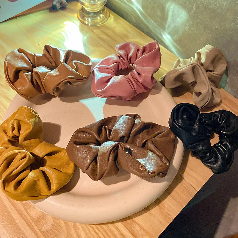

Korean Niche Design Simple Leather Wave Hair Rope Fashionable and Versatile Personality Hair Ring Home Travel Hair Accessories