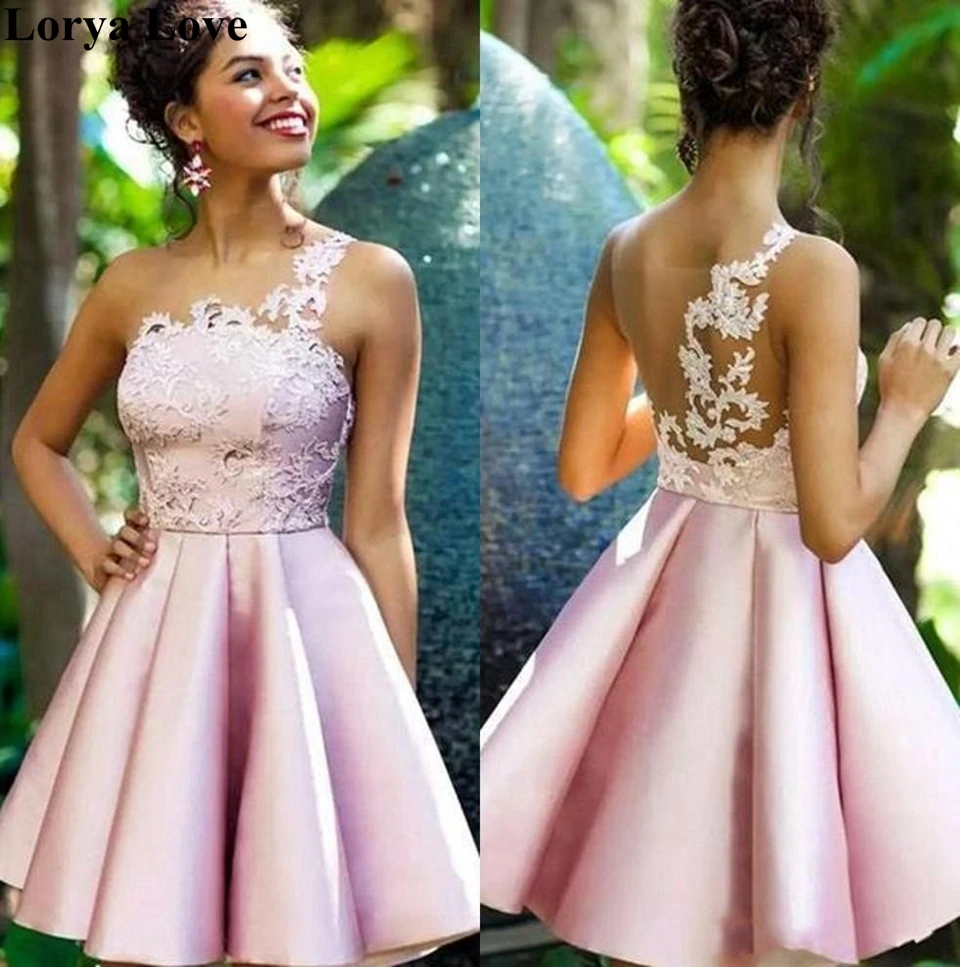 School Graduation Gowns 