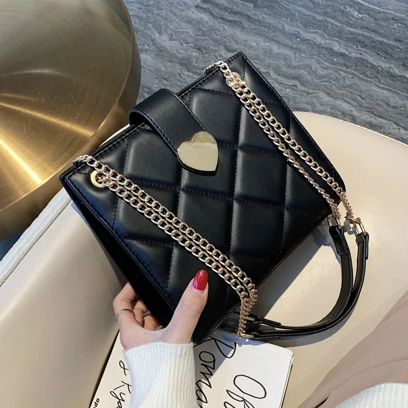 

High sense female bag 2020 spring new wave Korean version of the wild texture messenger bag fashion shoulder bag