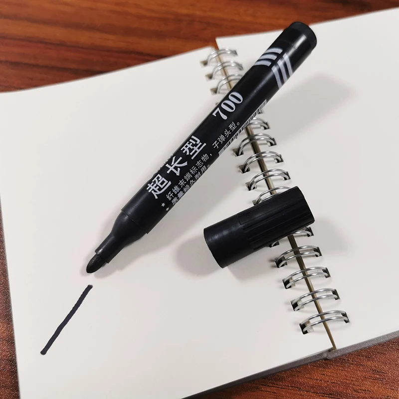 4 шт., не стираемый маркер, ручка для школы, офиса, канцелярские принадлежности, 700 плюс, толстый черный маркер, большая ручка, быстро сохнет, длинное перо - Цвет: 4 pcs Black ink