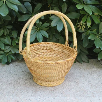 

Creative Rattan Fruit Basket Snacks Candy Storage Bowl Basket Creative Handmade Flower Basket Decoration Portable