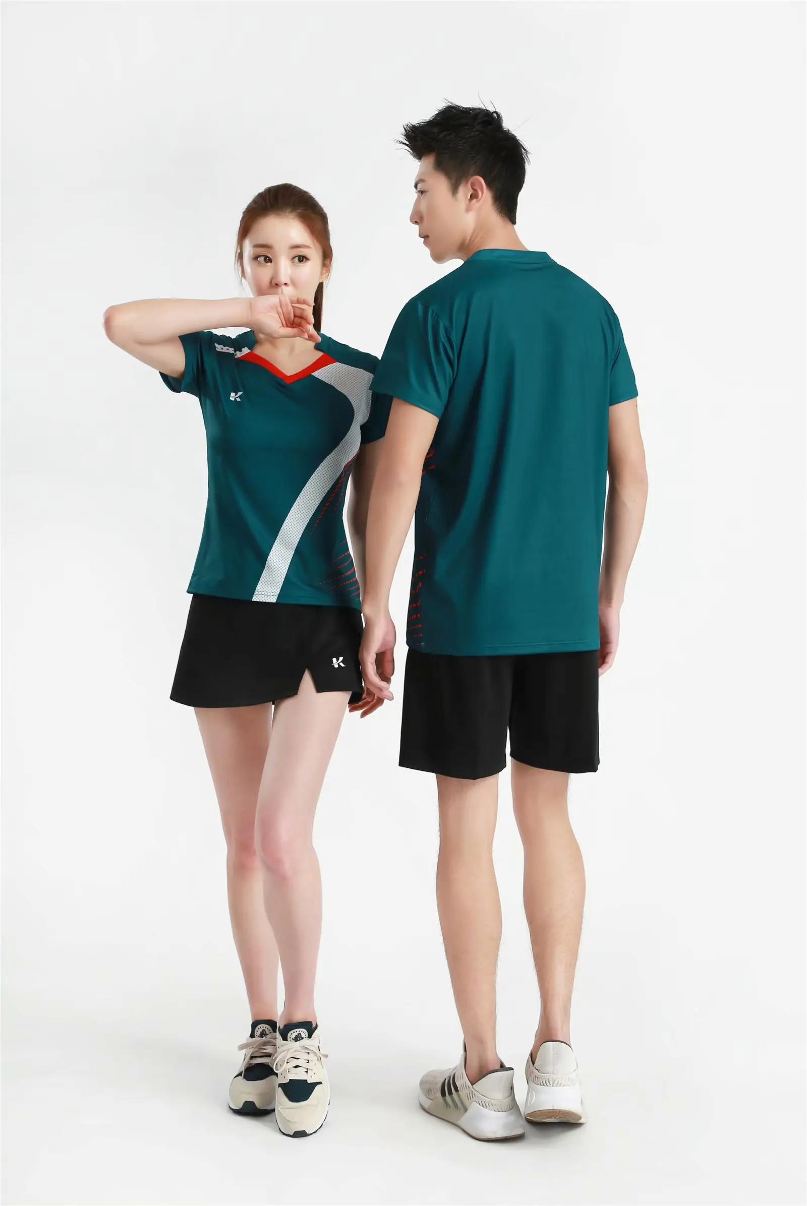 Спортивная брендовая быстросохнущая дышащая футболка для бадминтона, женские и мужские футболки для настольного тенниса и волейбола, командной игры, бега, тренировок
