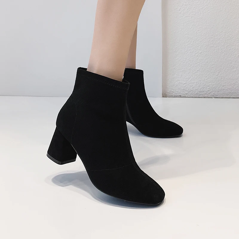 

2019 Fashion Trendy Female Chelsea Square Heeled Boots Women Ankle Boots AJ633