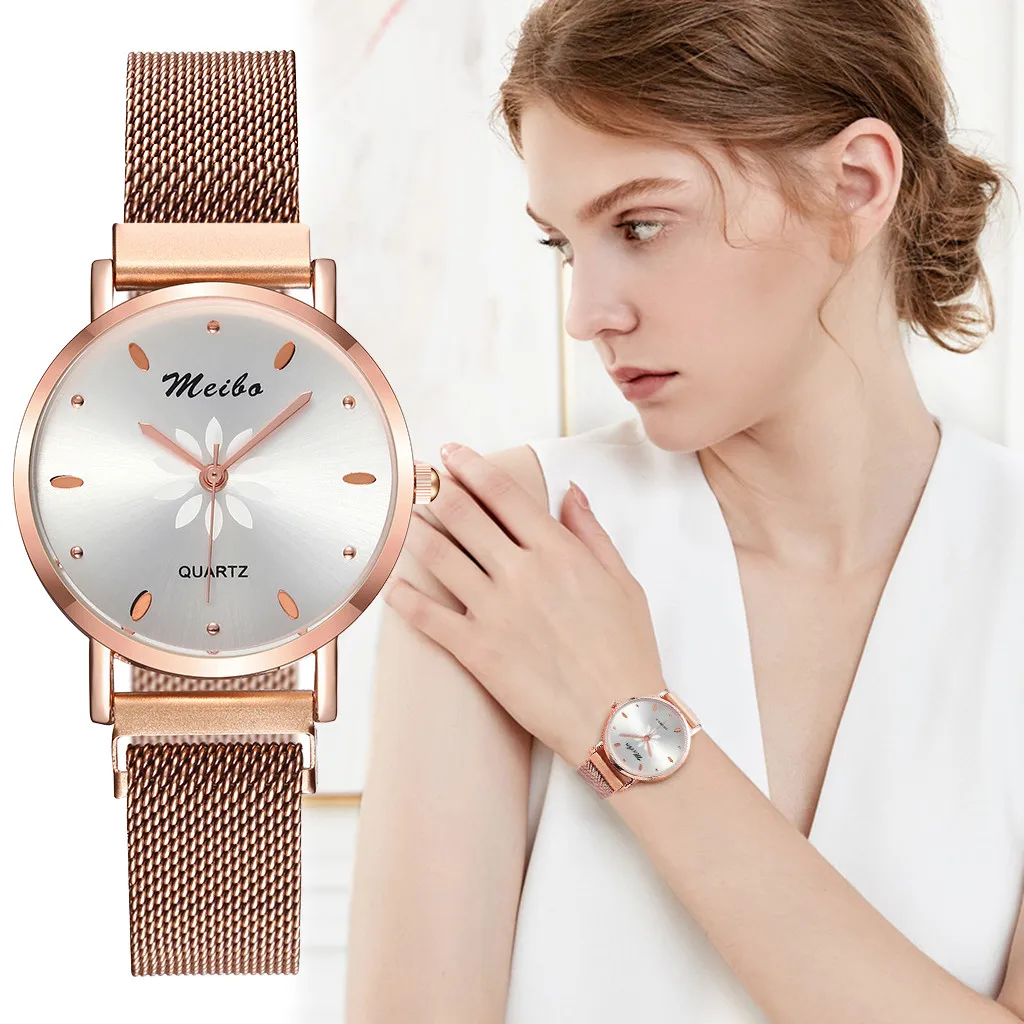 

Top Brand Women Watches Rose Gold Romantic Dial Ladies Fashion Quartz Wristwatch Magnetic Buckle Strap Clock Zegarki Damskie@50