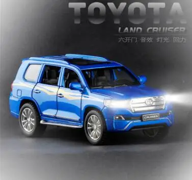 1:32 toyota land cruiser toy Metal Toy Alloy Car Diecasts Toy Vehicles Car Model 6 Doors Can Opened Toys For Children - Цвет: Синий