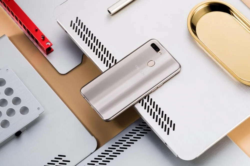 Oppo A7 4G LTE Смартфон Snapdragon 450 Android 8,1 6," Dropwater полный экран 16,0 Мп+ 13,0 МП+ 2,0 МП 4230 мАч 4 Гб ram 64 Гб rom