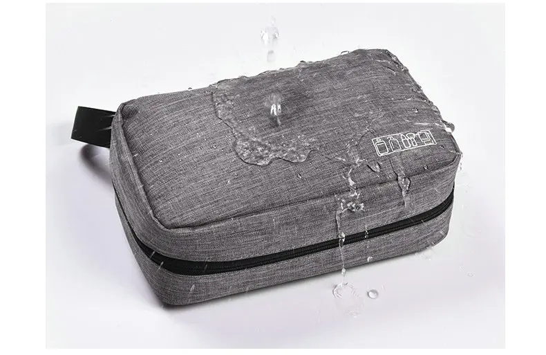 Suspended Foldable Toiletry Bag