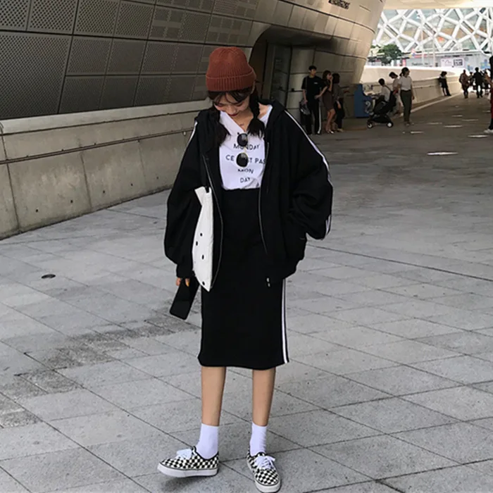 

Photo Shoot! Loose-Fit Open Lining Zipper Hoodie Coat And Sheath Skirt Two-Piece Set