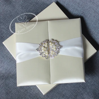 

Free Shipping HI2003 Custom GateFold Style Silk Folio Wedding Invitation with Ribbon & Brooch Factory Price More Colors Optional