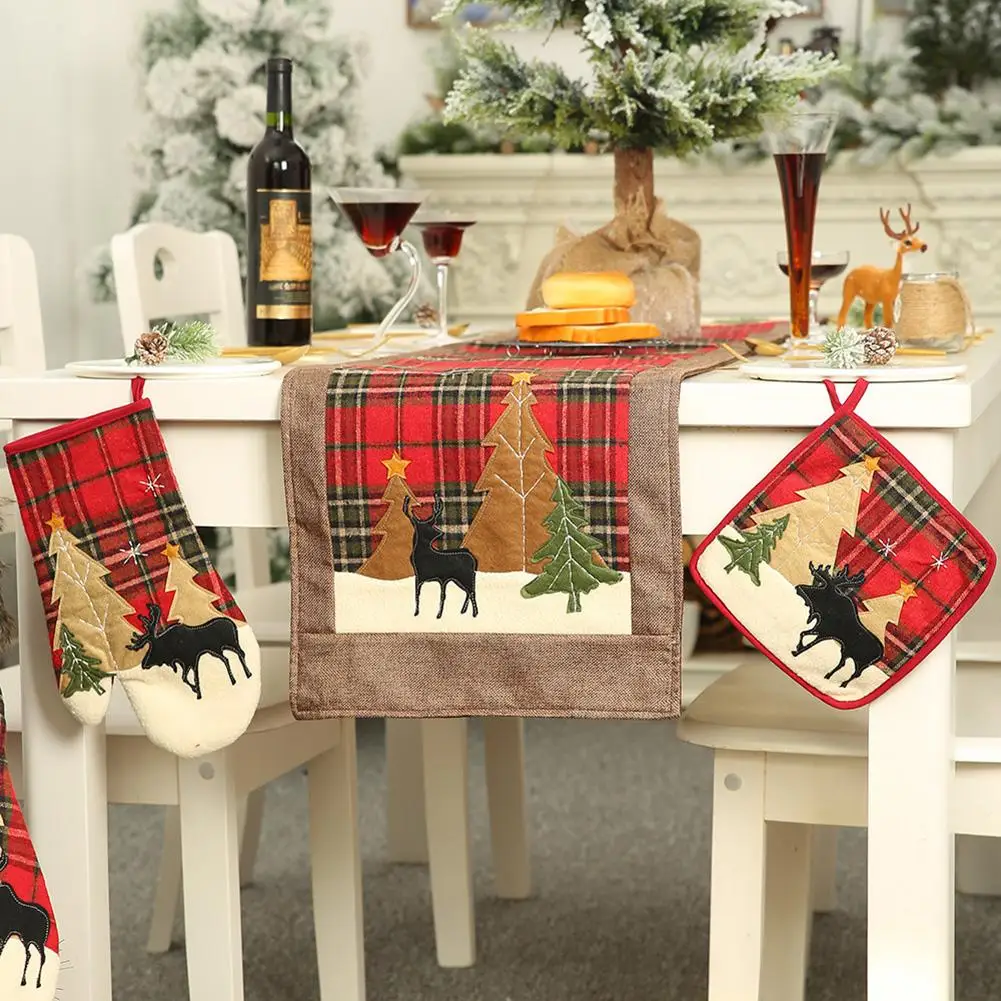 

Christmas Plaid Tree Elk Print Insulation Pad Microwave Glove Kitchen Supplies kitchen microwave oven oven and baking Practical