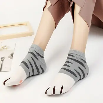 

4pairs Girl Ankle Socks Lovely Cat Printed Low Cut Cotton Hosiery Short