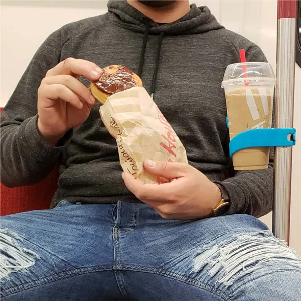 11181367871_2090918816