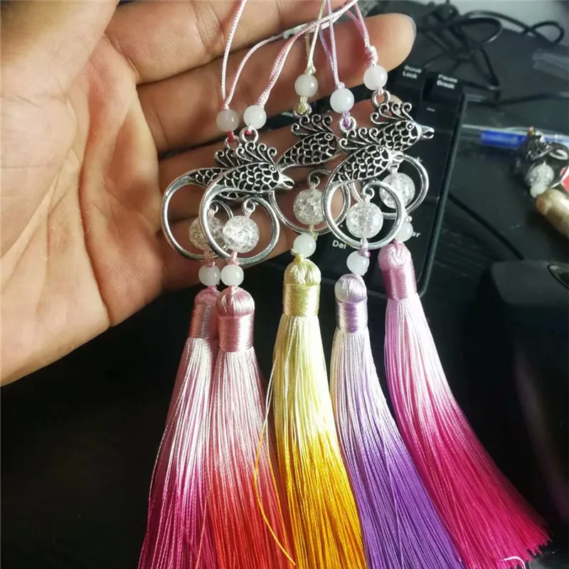 

Brooch accessories jewelry handmade cheongsam pressure buckle buckle tassel pendant gradient color tassel tassel diy accessories