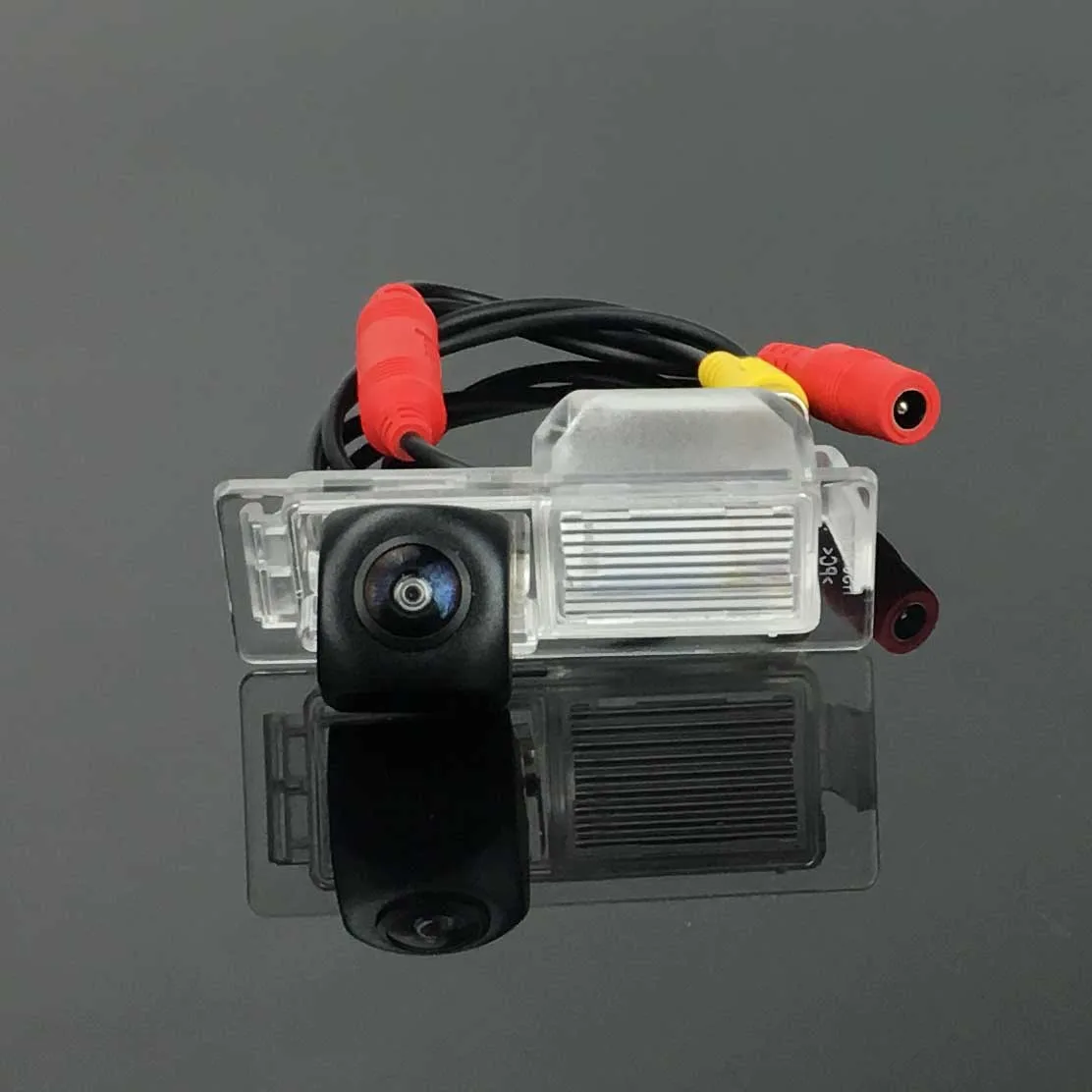 Reversing Vehicle-Specific Camera Integrated in Number Plate Light License Rear View Backup camera for Epica/Lova/Aveo/Captiva/Cruze/Matis/HHR/Lacetti QINGTIAN Reversing Vehicle-Specific Camera Integrated in Number Plate Light License Rear View Backup camera for Epica/Lova/Aveo/Captiva/Cruze/Matis/HHR/Lacetti QINGTIAN