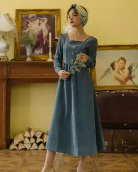 

2019 Autumn Vintage Elegant Mid Dress Palace Style Square Collar Button Party Dress Long Sleeve Ladies Dresses Vestidos