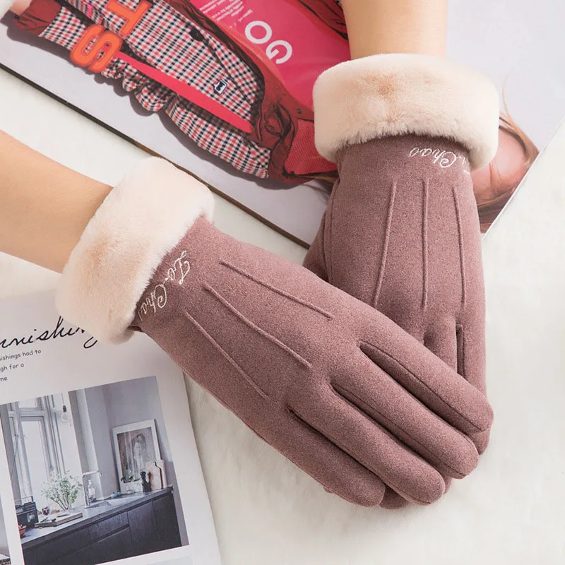 C63 A Bean color Новые зимние женские кружевные теплые кашемировые варежки с тремя ребрами милого медведя двойные толстые плюшевые женские перчатки для вождения с сенсорным экраном 81C - Цвет: C63 A Bean color