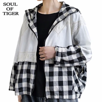 

SOUL OF TIGER 2020 Korean Fashion Style Spring Ladies Loose Coats Women Plaid Patchwork Jackets Female Vintage Clothes Plus Size