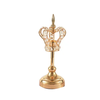 

Crown Shape Candle Holder Retro Plating Iron Art Candlestick Ornament for Wedding Party Home Decoration - Size S