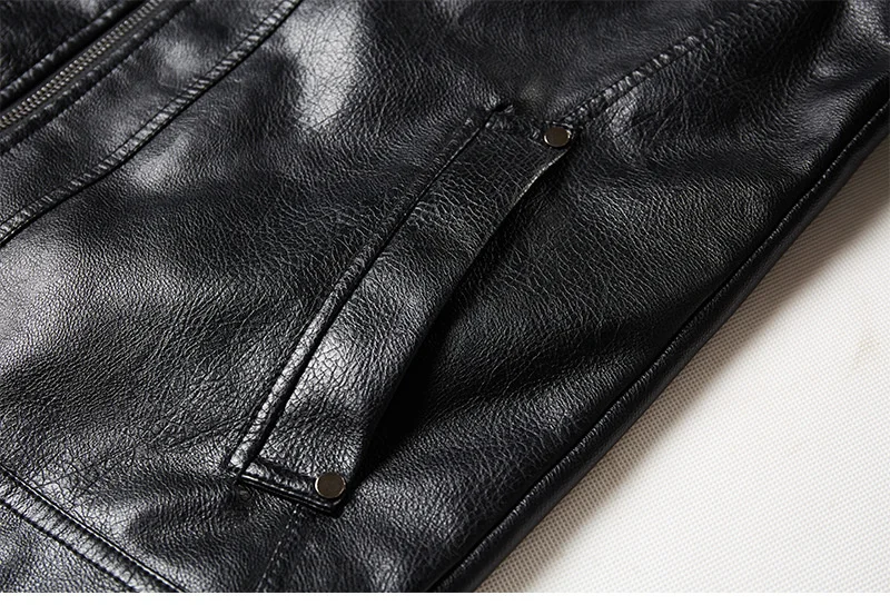 12229041665_69390268