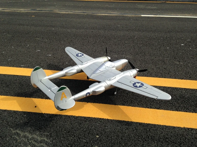 RC пропеллер самолета 1,2 м размах крыльев P38 P-38 EPO сдвоенный двигатель серебро