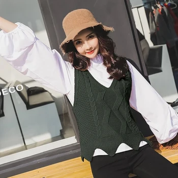 

Hollow Backless Sweet Sweater Vest Female V-neck Jacquard Stripe Loose Bottoming Sweater Vest Women Pullover Spring Autumn 2020