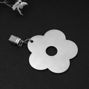 

4PCS Thickened Stainless Steel Tablecloth Clips Table Cloth Cover Clamps for Home Dining Room Decoration (Flower Pattern)