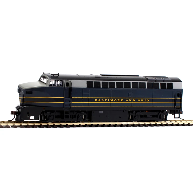 New Train ho 1 : 87 Electric Train Railway Set Toy Children's Railway Remote Control RC Trains Kids Model Toys Rail Tracks Gift