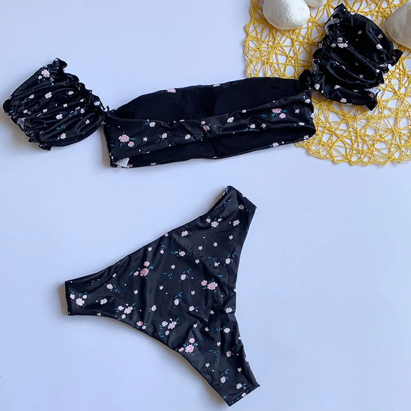 12143726725_821887676