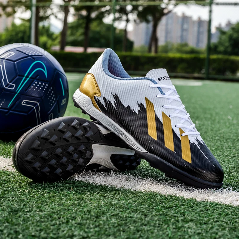 

Outdoor Boys Boys Football Shoes Internal Training Soccer Shoes High Ankle Children's Cleat Training Sports Sneakers35-45