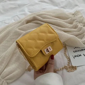 

Small bag female popular new trend Korean version of wild cross-body shoulder fashion texture fan lattice chain bag