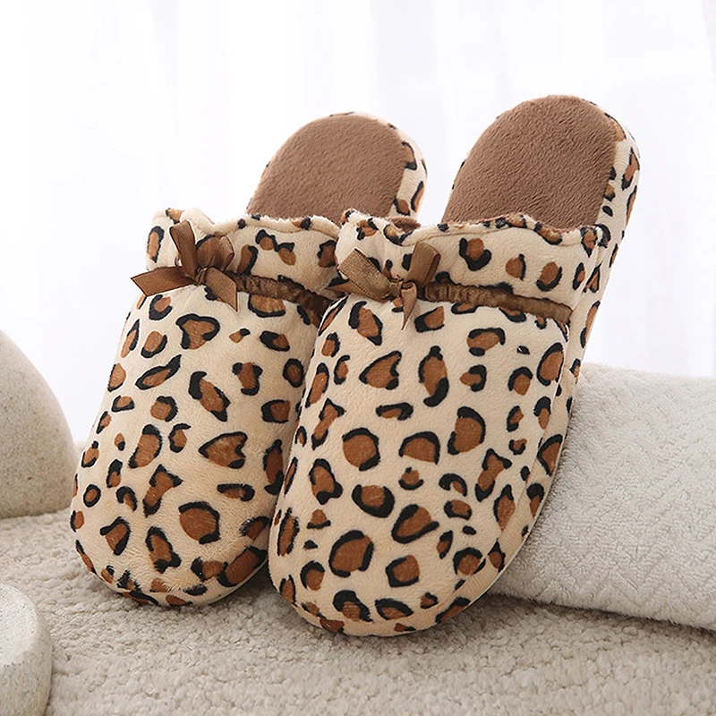 

Female Slippers Velvet Short Women's Rubber Slippers Leopard Print Plush Slippers Cute Bow Slippers Home Winter Cozy Shoes