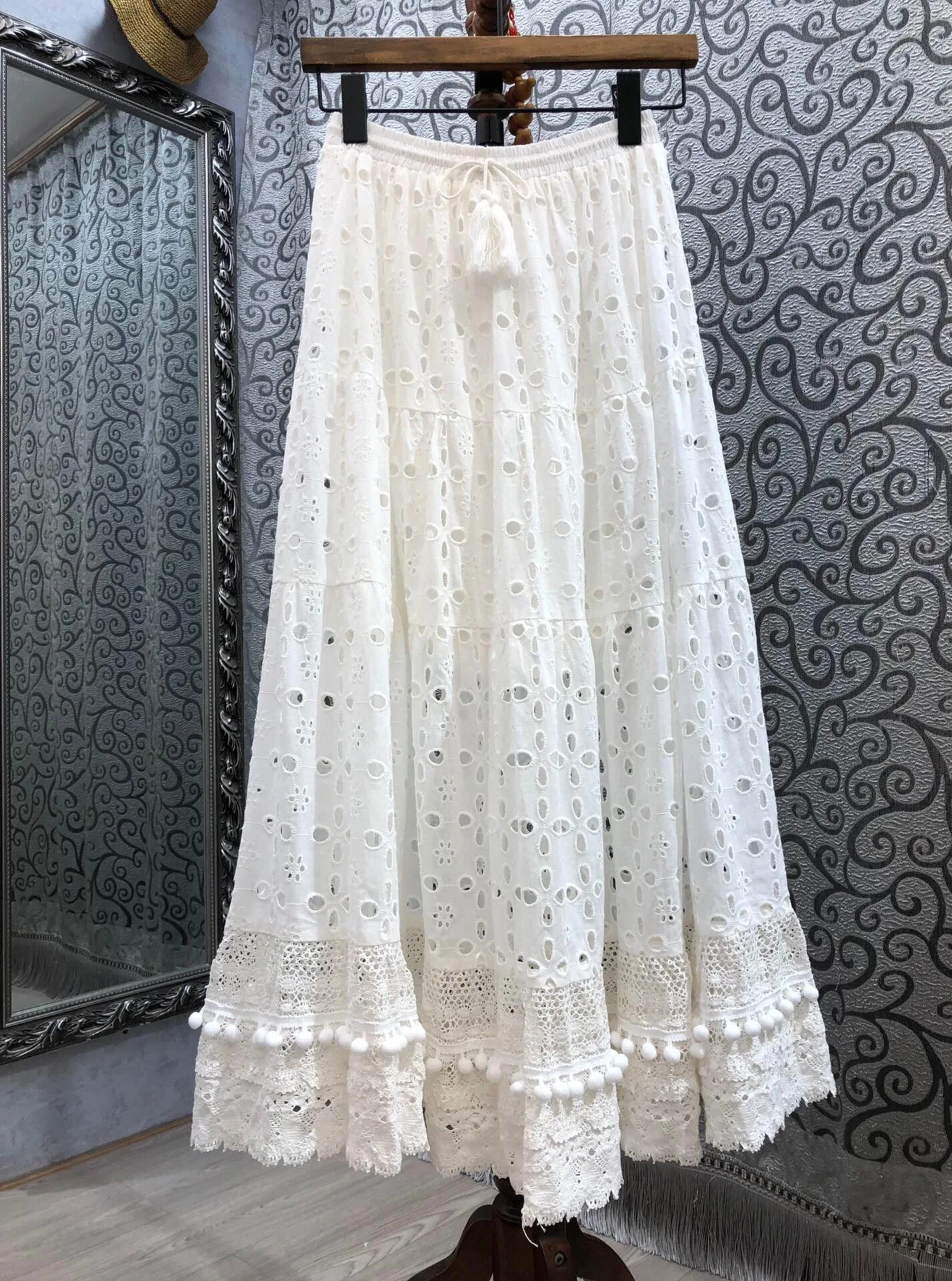 

Super Chic Women's Long Skirt Spring Summer skirts Hollow Out Embroidery Elastic Waist Casual Long White cototn Maxi Skirts