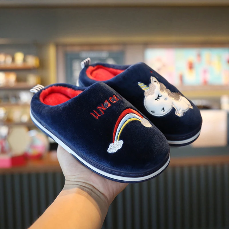 Navy blue Детские тапочки домашняя обувь; тапочки из материала на основе хлопка; нескользящая Мягкая подошва; женские комнатные тапочки для мальчиков Детские зимние штаны От 6 до 10 лет - Цвет: Navy blue