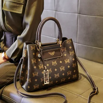 

New Large-capacity Women Bag Ladies Shoulder Classic Retro Printing Handbag 2020 Autumn Winter Fashion Bucket Tote Bag travel