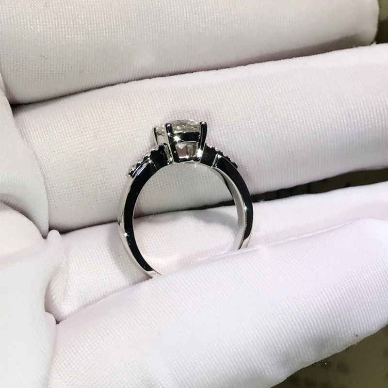 Кольцо из 18 каратного белого золота с муассанитом Ювелирное Украшение 4 когтями