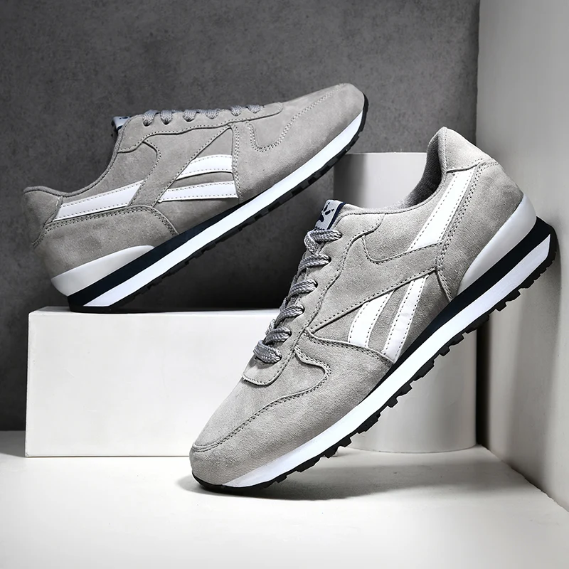 

Autumn Classic Suede Leathe Sneaker For Men Designer Casual Sport Shoes Male Adult Stylish Walking Trainers Tennis Masculino
