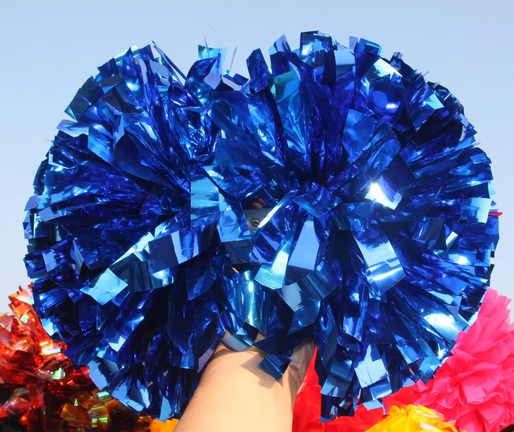 Рисунок 3 - Помпоны со встроенной ручкой