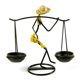 

New Hot Iron Creative Candlestick Candlelight Romantic Dinner Table Decoration Art Gift Carrying Girl Handmade Candle Holders 5
