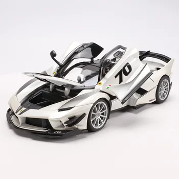 

1:18 Fxxk Evo Sports Car Alloy Diecast Model Static Simulation Metal Car Miniatures Voiture Red Mini Car Collection Toys