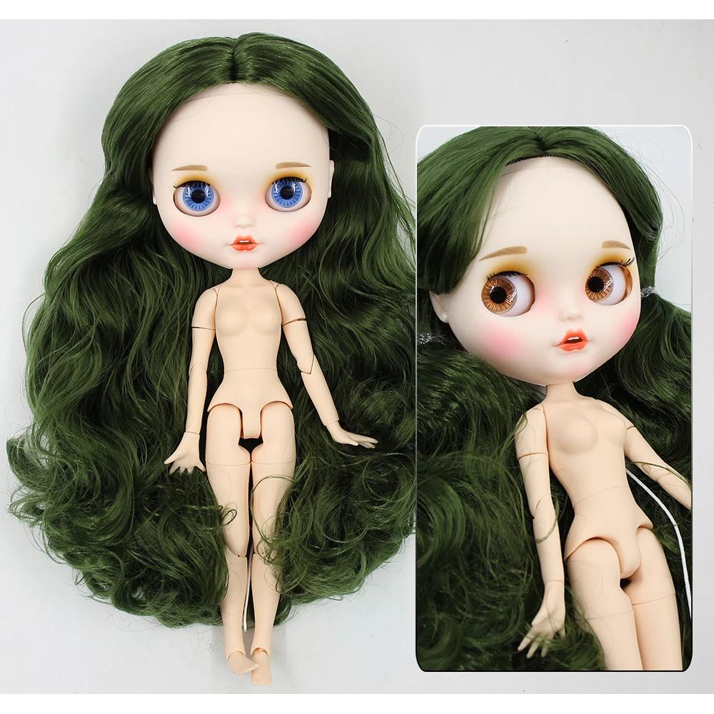 Neo Blythe Doll with Green Hair, White Skin, Matte Smiling Face & Custom Jointed Body 1