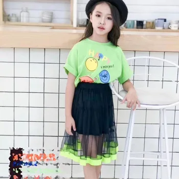 

Children's 2020 summer new children's suit girl's short sleeve smiling face T-shirt half skirt two piece