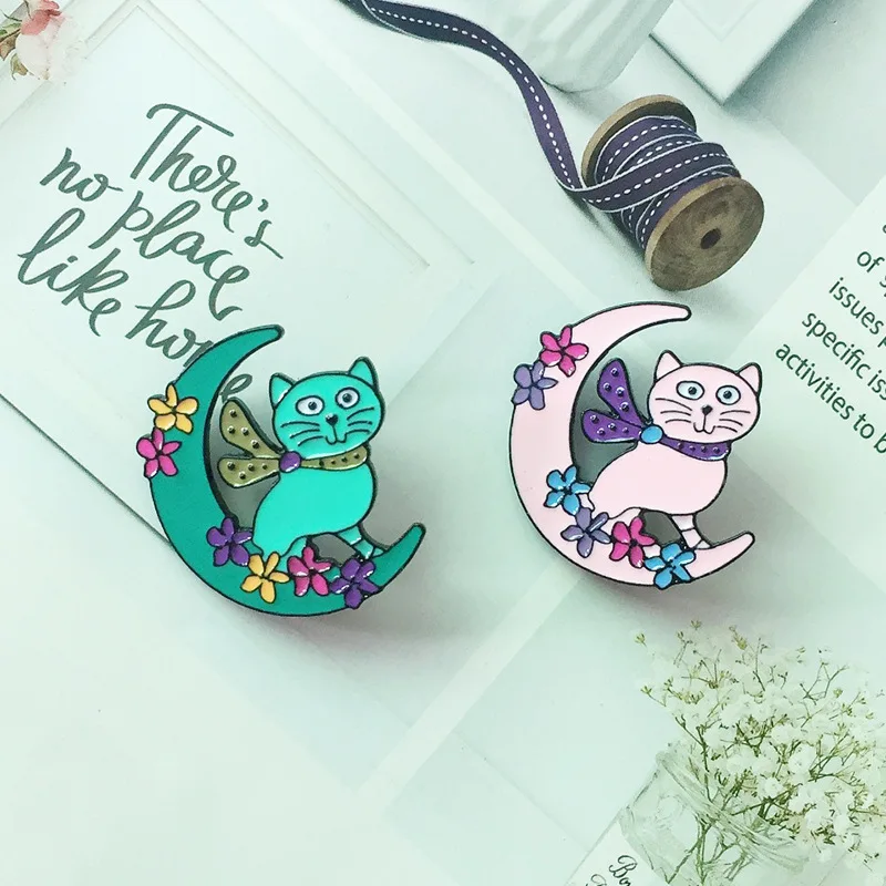

WEISHUOLI Cartoon pin New green pink moon cat brooches child cute flower moon animal badge fashion denim accessories