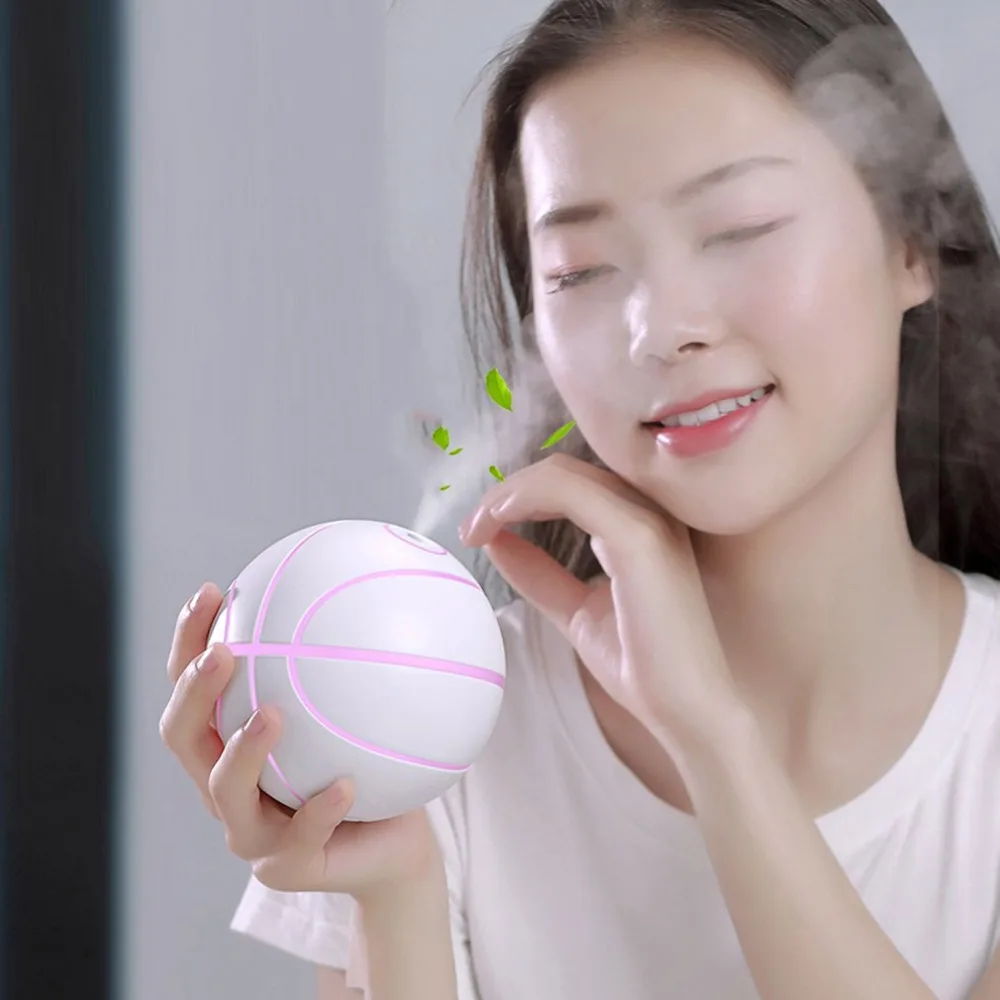 

Creative Basketball Humidifier USB Rechargable Handheld Water Meter Charging Mini Steamed Humidifier With LED Light Dropshipping