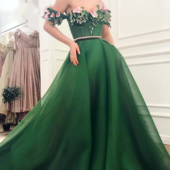 

Off the Shoulder Prom Dresses 2020 Sweetheart Handmade Flowers A-Line Emerald Green Evening Dress Dubai Arabic Party Gown